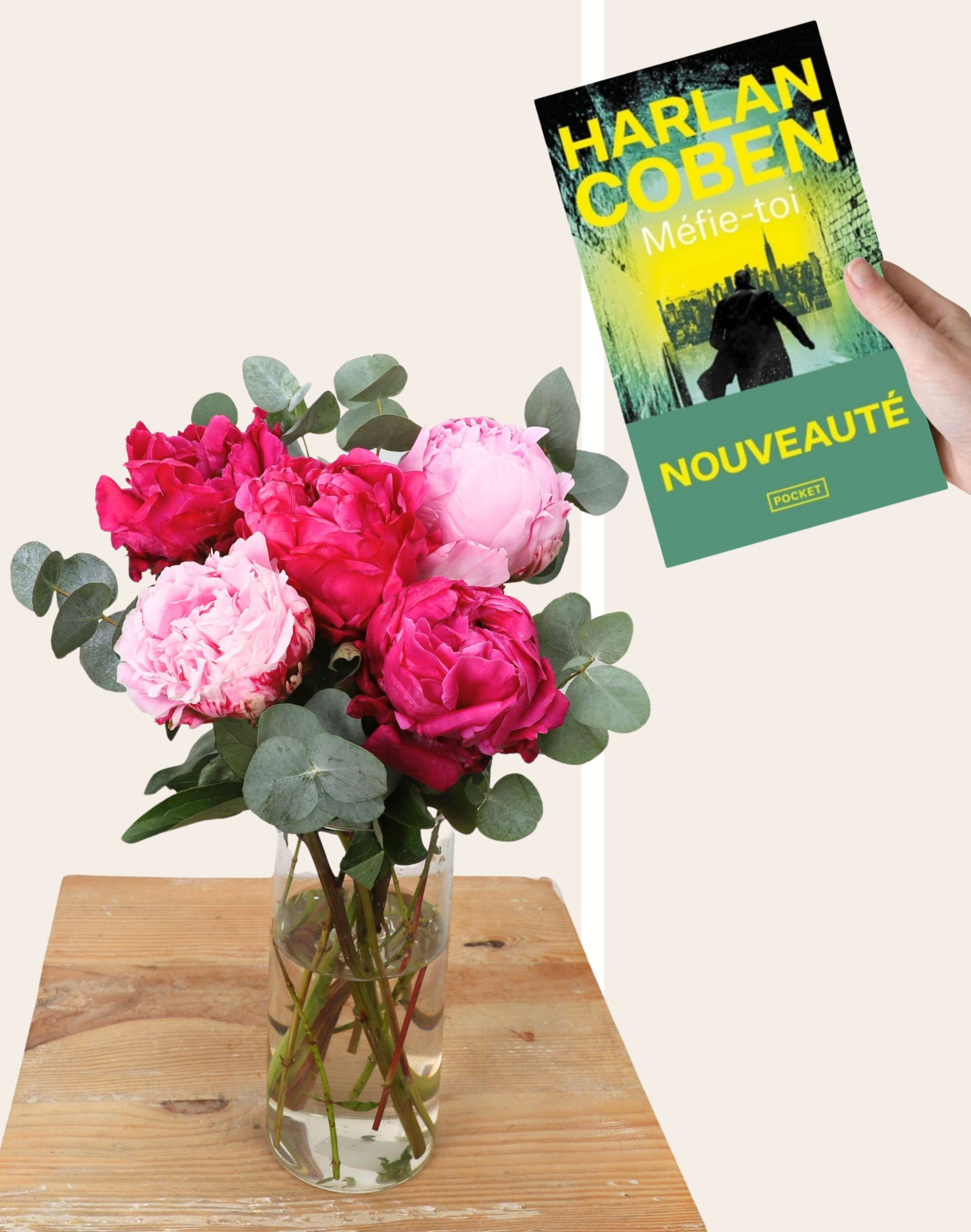 Duo - Bouquet de Pivoines et livre
